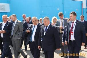 Слонимщину посещает министр жилищно-коммунального хозяйства Республики Беларусь Андрей Хмель