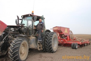 В КСУП «Имени Суворова» завершается сев ранних зерновых культур